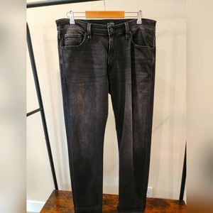 34 Heritage Straight Leg Courage Fit Black Denim Jeans in 34X32